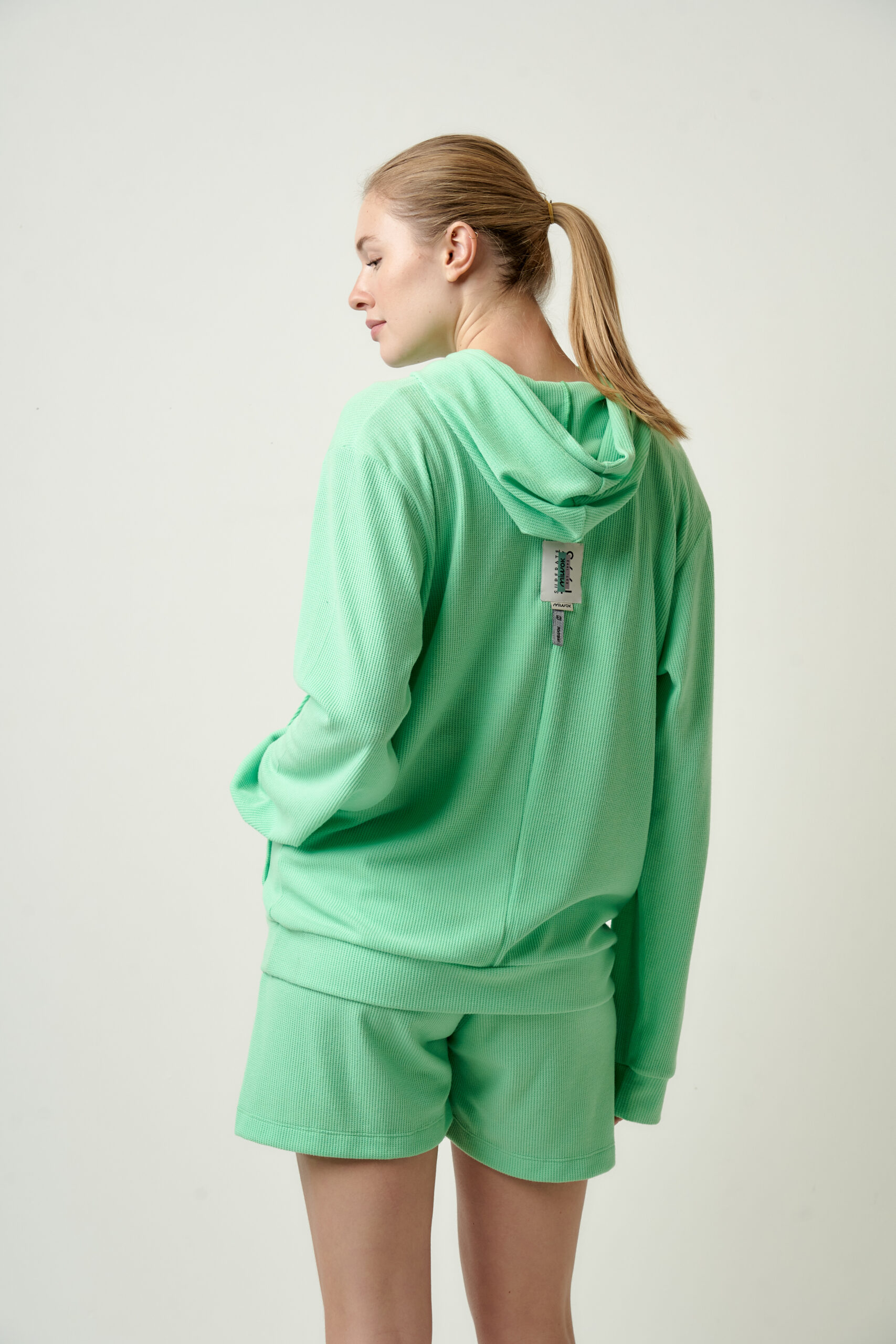 Buzo Laraine - Imagen 2