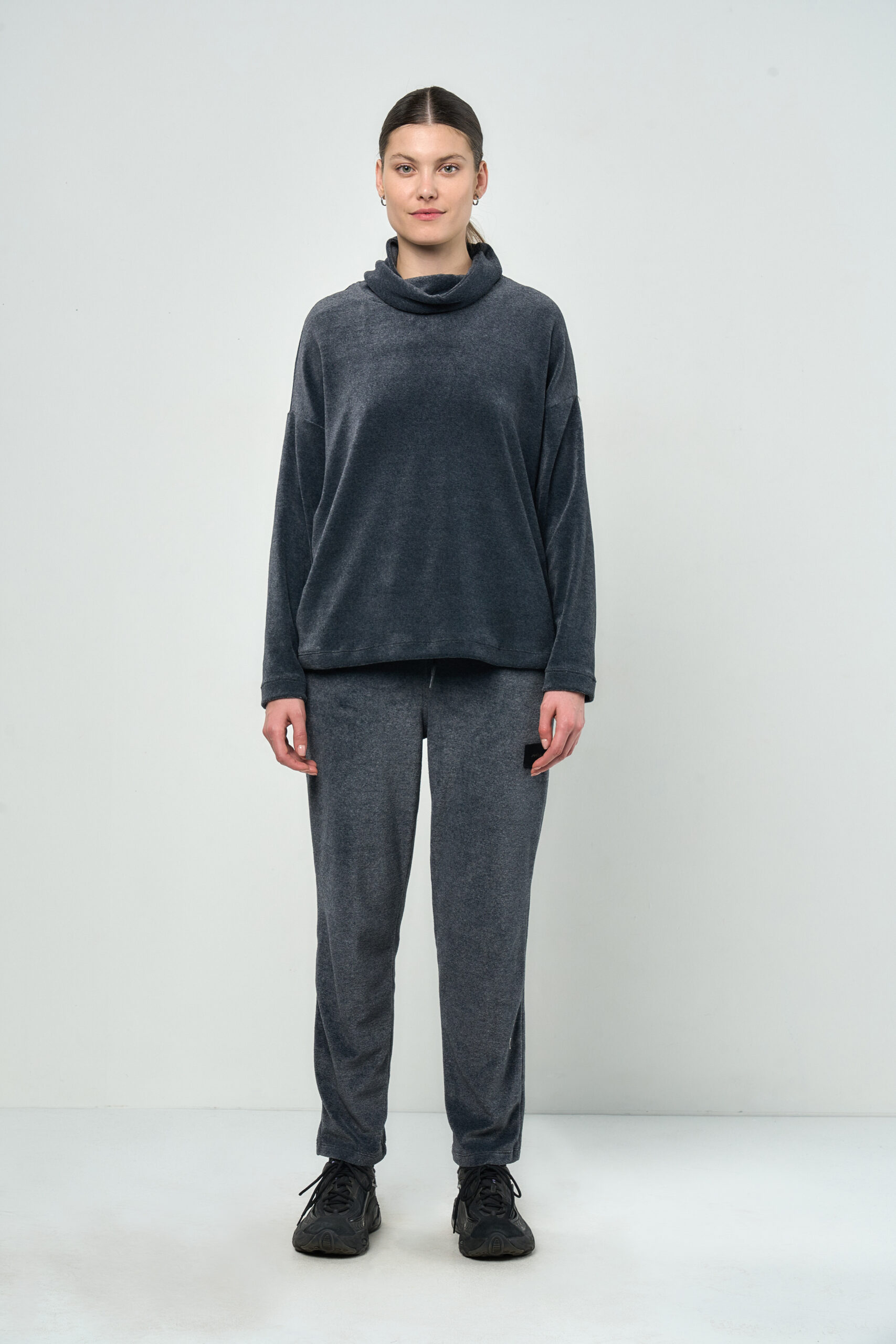 Buzo Iruya - Imagen 3